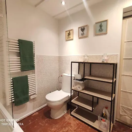 La Petite Maison Dans La Bastide * Καρκασόν