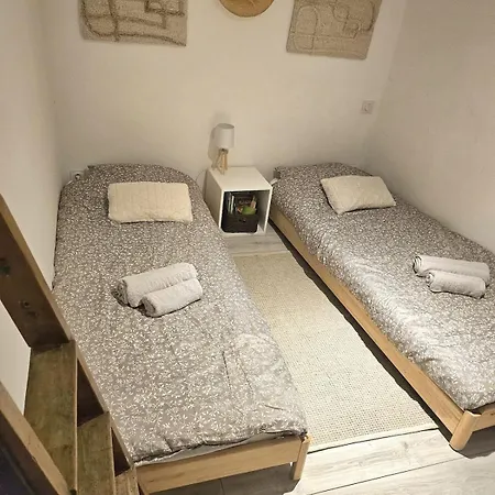 La Petite Maison Dans La Bastide Casa de Férias *
