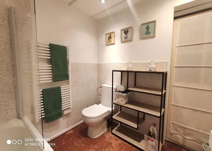 La Petite Maison Dans La Bastide * Carcassonne