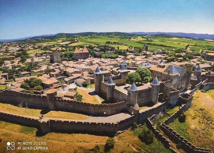 La Petite Maison Dans La Bastide Carcassonne